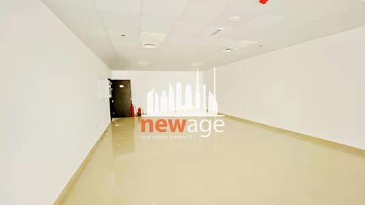Office in affitto a Dubai Investments Park (DIP), Dubai - 2b5f4279-a974-4c13-a55a-2f03c2a64dd0. jpg Office in affitto a Dubai Investments Park (DIP), Dubai - 2b5f4279-a974-4c13-a55a-2f03c2a64dd0. jpg