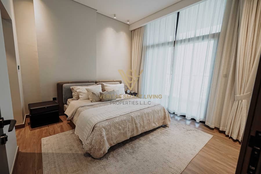 7 bedroom left. . JPG