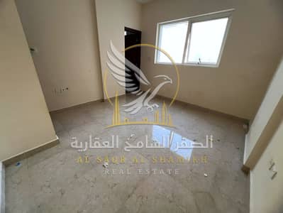 1 Slaapkamer Appartement te Huur in Al Qulayaah, Sharjah - شقة-للا-يجار-1-غرف-القليعة-الشارقة-صورة-العقار-aw-001-02. jpg 1 Slaapkamer Appartement te Huur in Al Qulayaah, Sharjah - شقة-للا-يجار-1-غرف-القليعة-الشارقة-صورة-العقار-aw-001-02. jpg