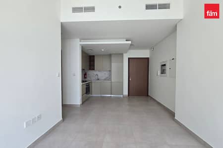 1 Bedroom Apartment for Rent in Business Bay, Dubai - Pool View | High Floor | Brand New