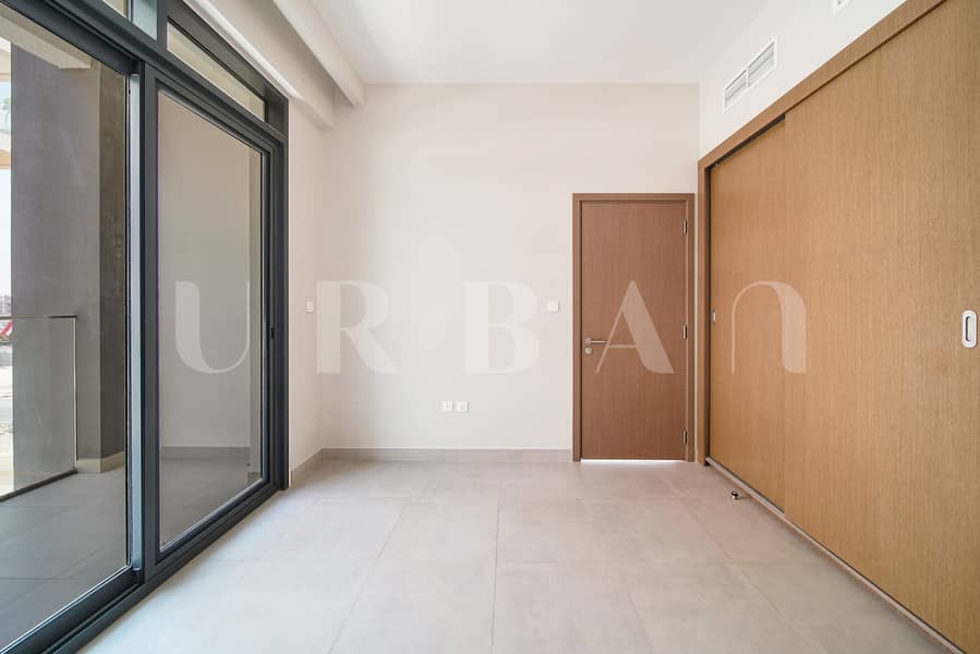 7 ADU00135. jpg