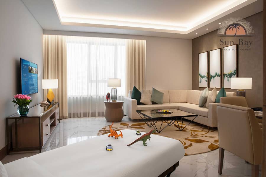 18 Family Room. jpg
