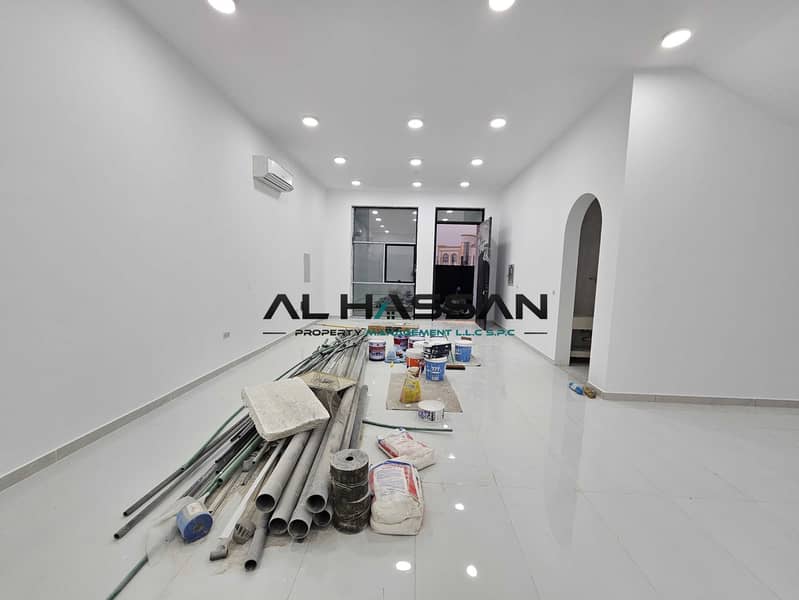11 54156f7c-ec20-4cb9-b391-fb13a162ee02. jpg