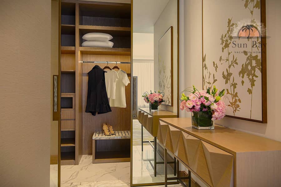 10 One, Two & Three Bedroom Suite – Walk-in wardrobe. jpg