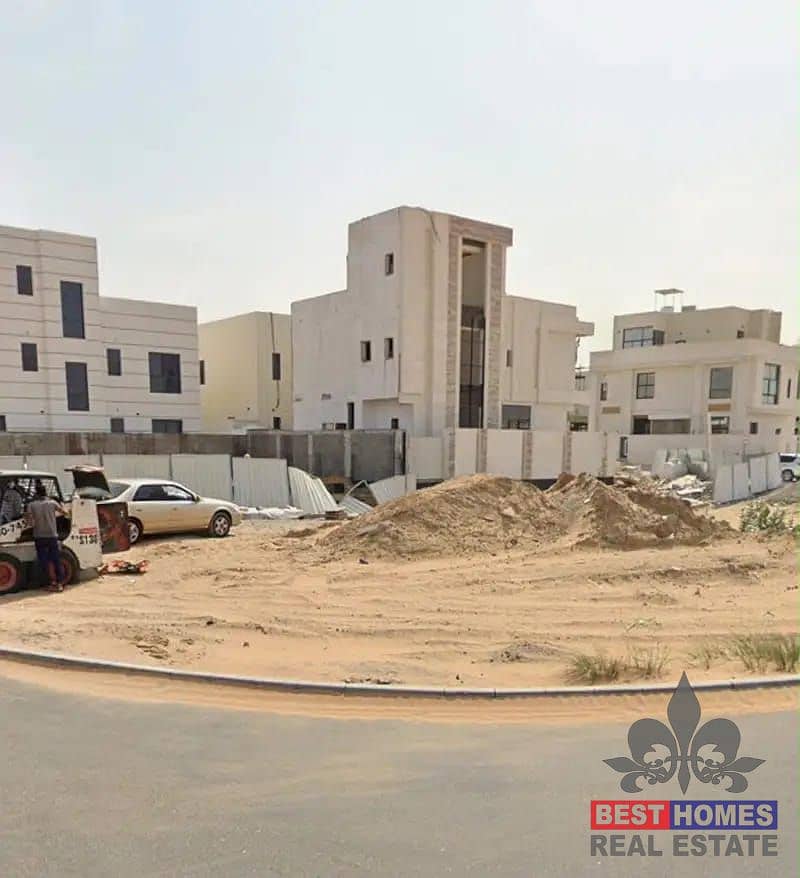 4 7743aef0-b541-4d6b-b3db-23537b3e3079. jpg