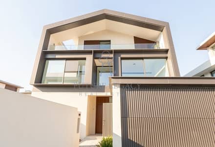 Plot for Sale in Nad Al Sheba Gardens, Dubai - 5 BR LUXURY VILLA | PRIVATE LANE | NAD AL SHEBA Plot for Sale in Nad Al Sheba Gardens, Dubai - 5 BR LUXURY VILLA | PRIVATE LANE | NAD AL SHEBA
