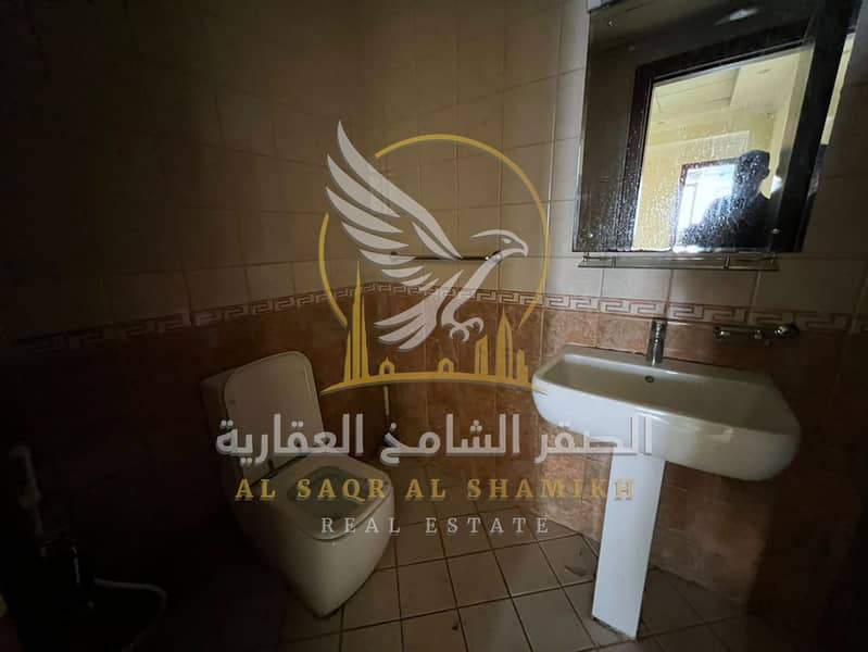 17 apartment-for-rent-3-bedroom-alqasmyh-alsharqa-property-aq-0001-13. jpg
