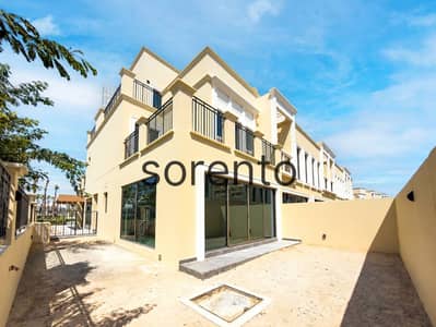 5 Bedroom Villa for Rent in DAMAC Lagoons, Dubai - 5 Bed Townhouse | End Unit | Rare Side Park