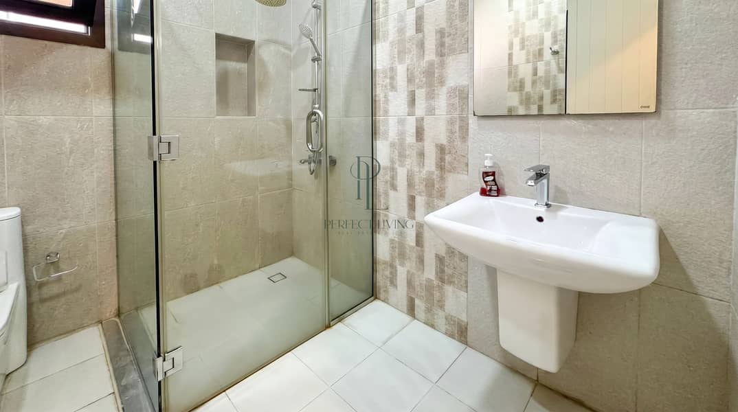 13 modern_bathroom_polished. jpg