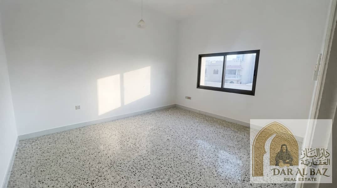 11 Enhancing_real_estate_listing_ph…_20260918091119. jpeg