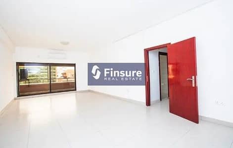 4 Slaapkamers Appartement te Huur in Al Karama, Dubai - 1. jpg