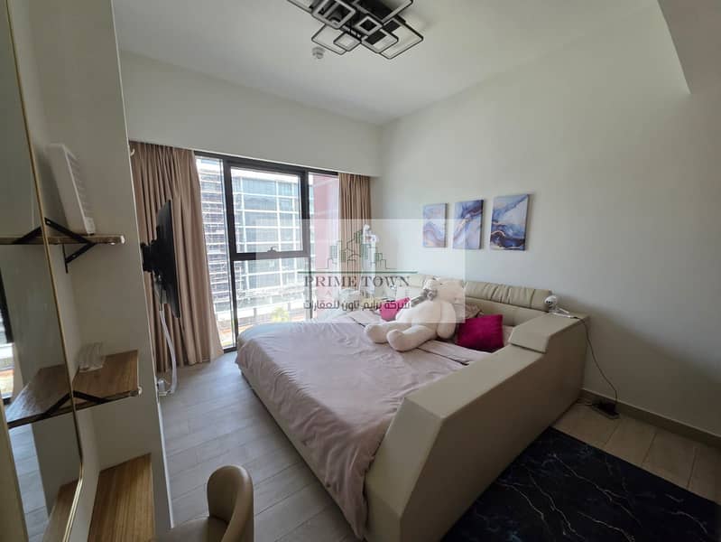 8 master-bedroom-6. jpg