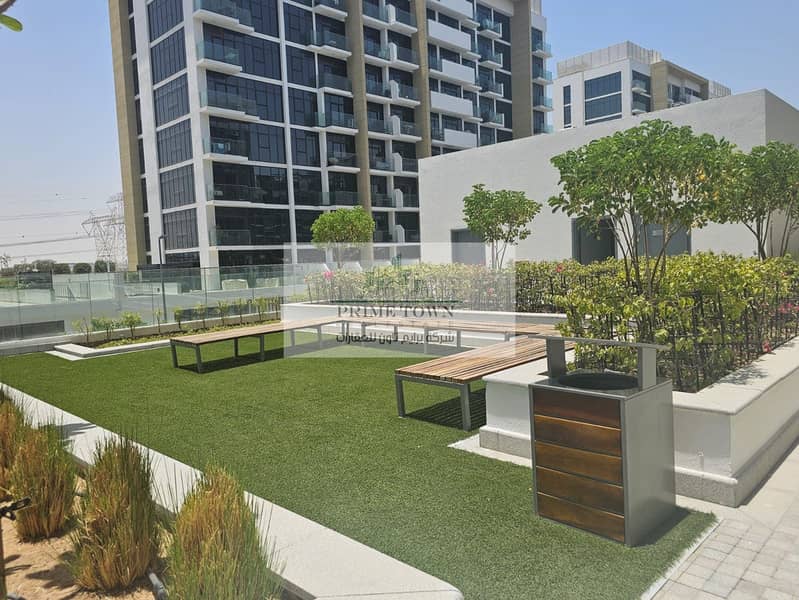 60 building-amenities-8. jpg