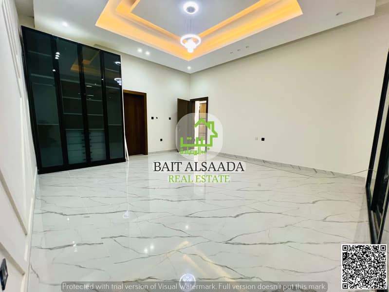 17 e6ad2bd7-32f0-44b4-b5f5-634854c2ddfb. jpg
