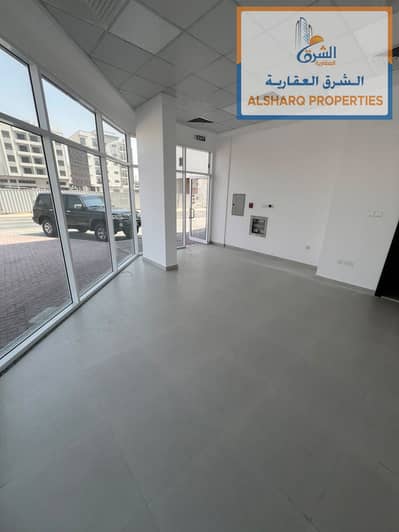 Shop in affitto a Al Jurf, Ajman - WhatsApp Image 2026-09-17 at 11.53. 15 (1). jpeg