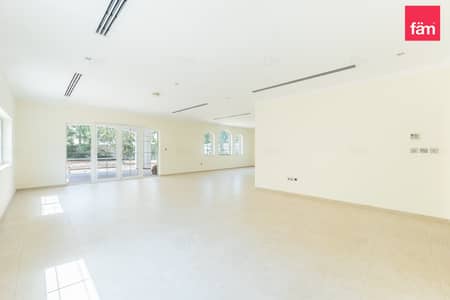 3 Schlafzimmer Villa zum Miete in Jumeirah Park, Dubai - Villa in Jumeirah Park,District 7, 3 schlafzimmer, 310000 AED - 16559946 3 Schlafzimmer Villa zum Miete in Jumeirah Park, Dubai - Villa in Jumeirah Park,District 7, 3 schlafzimmer, 310000 AED - 16559946