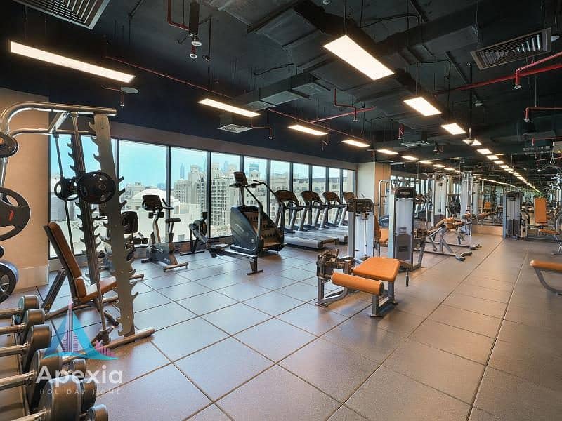 10 10_Facilities_Gym. jpg
