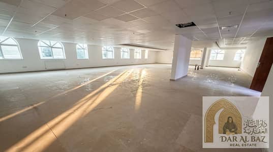 Office zum Miete in Muwaileh Commercial, Sharjah - Enhance_real_estate_property_pho…_20260915091114. jpeg