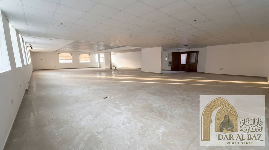 2 Enhancing_real_estate_listing_ph…_20260915090253. jpeg