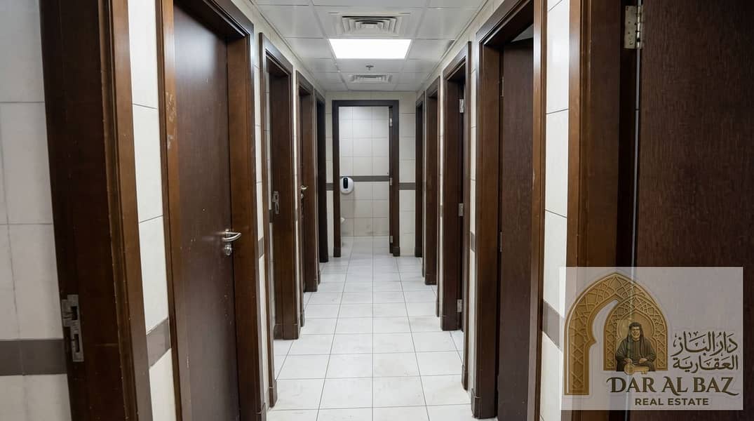 12 Enhancing_real_estate_listing_ph…_20260915085328. jpeg