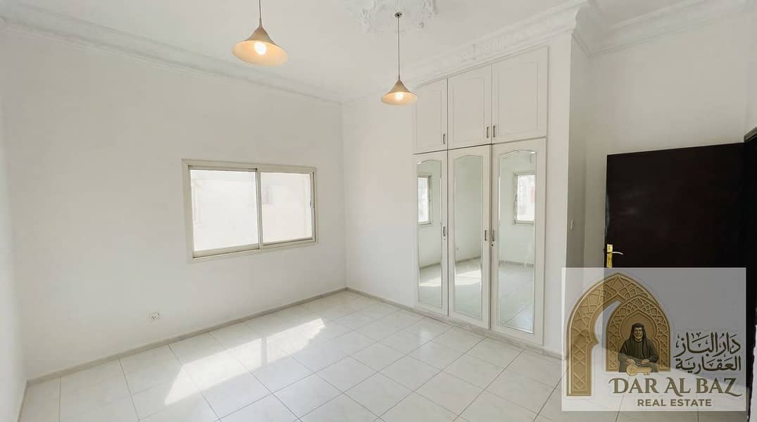 9 Enhancing_real_estate_listing_ph…_20260915064711. jpeg