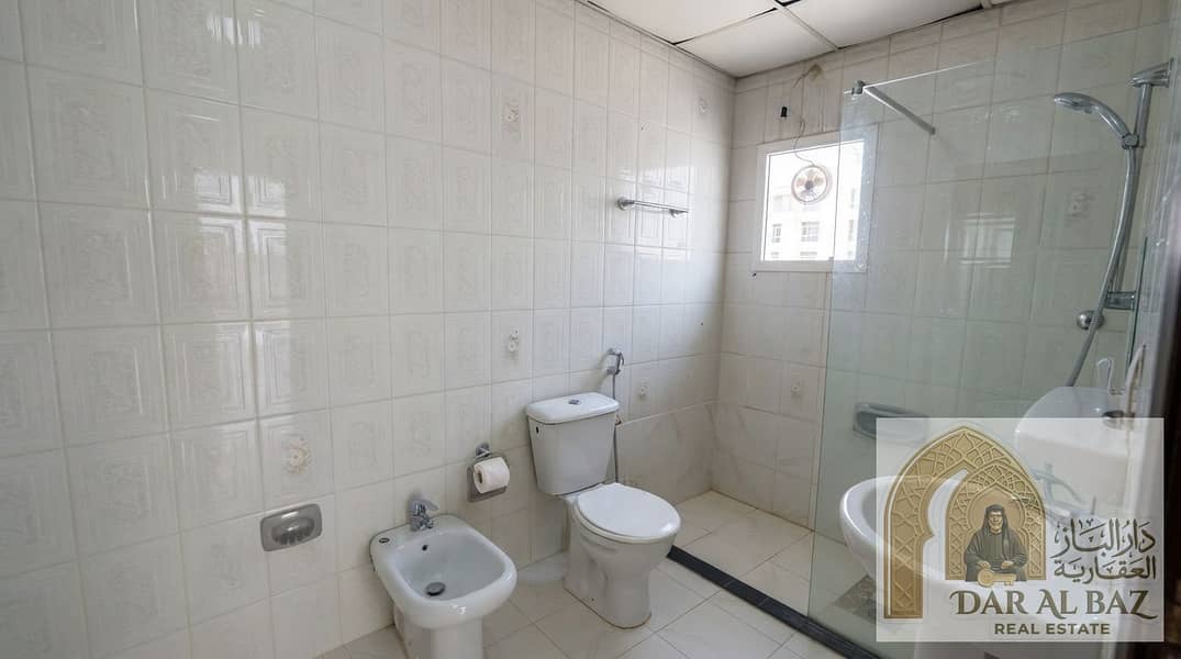 23 Enhancing_real_estate_listing_ph…_20260915064201. jpeg