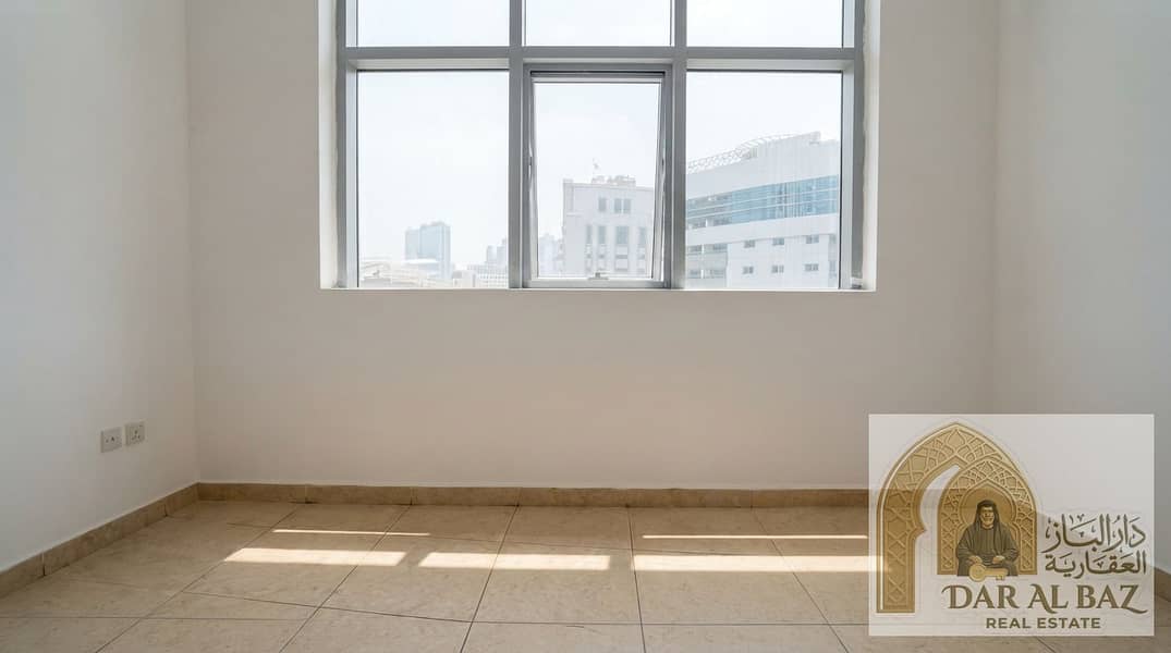 5 Enhancing_real_estate_listing_ph…_20260917002804. jpeg