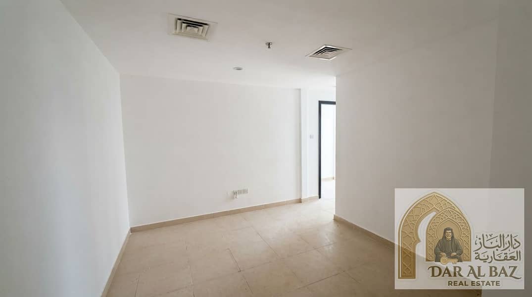 8 Enhancing_real_estate_listing_ph…_20260917011241. jpeg