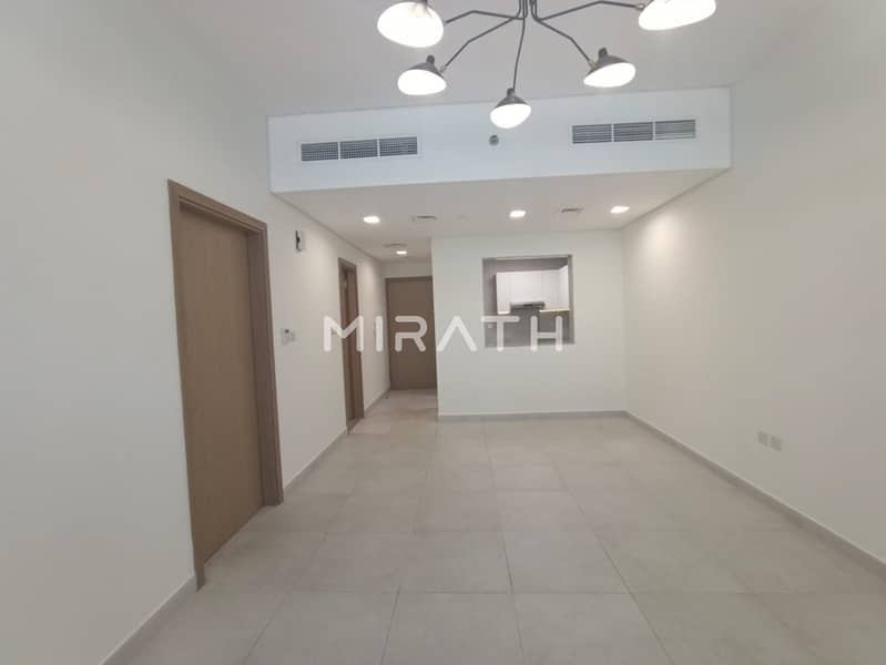 NEAR TO METRO WITH BALCONY FAMILY BUILDING NEAR TO METRO WITH BALCONY FAMILY BUILDING