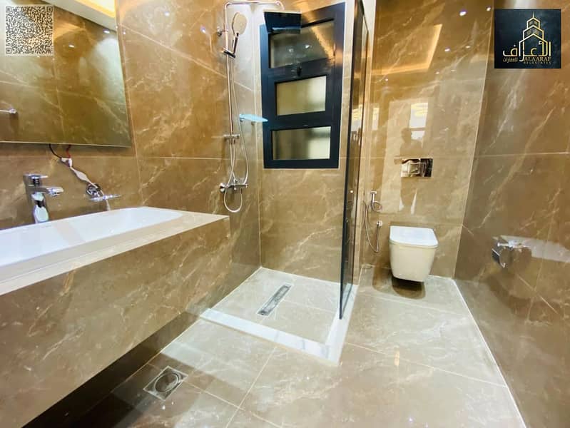 11 53256a68-832a-4759-9db8-abf531fc5065. jpg