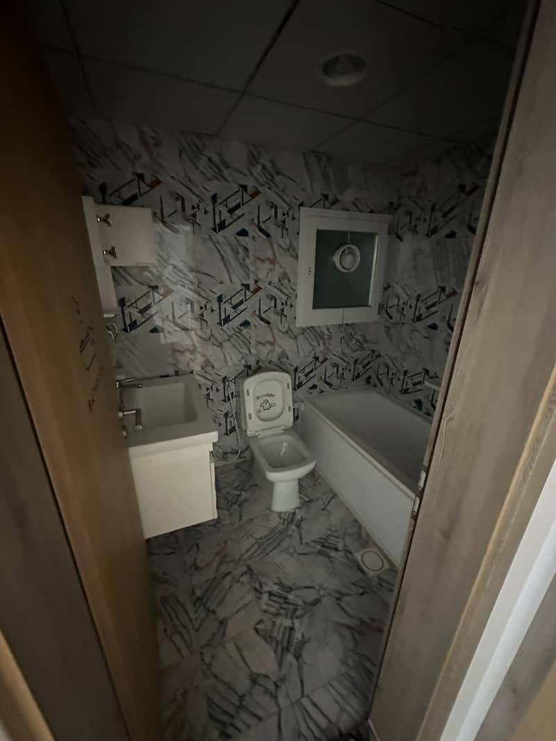 9 1000622237. jpg