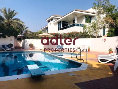 Villa de 5 chambres à à louer à Umm Suqeim, Dubai - Main Photo. jpg