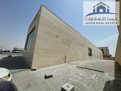 Showroom for Rent in Industrial Area, Sharjah - WhatsApp Image 2026-09-17 at 01.47. 28 (1). jpeg