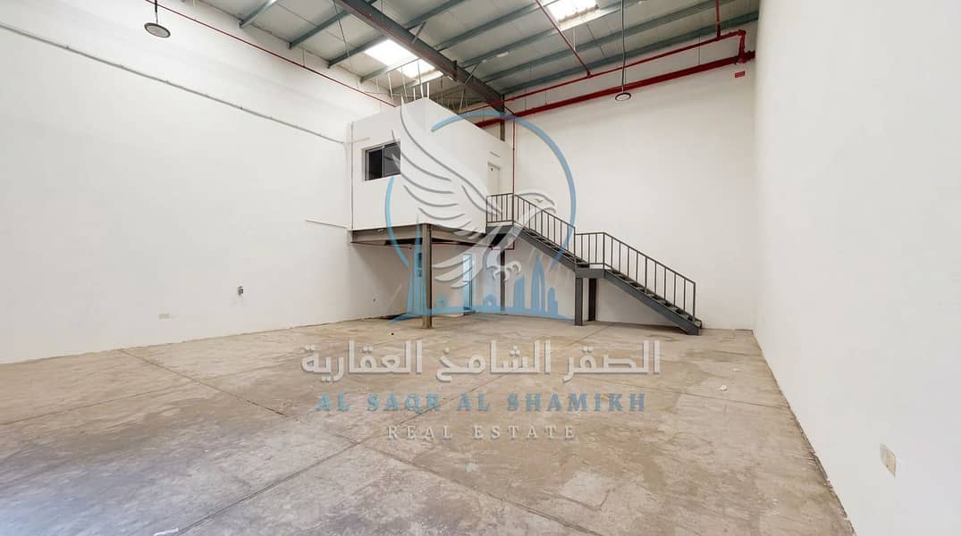 5 مستودع الصناعيه 10 - 2000 قدم - 105 الف - تخزين (13). jpeg