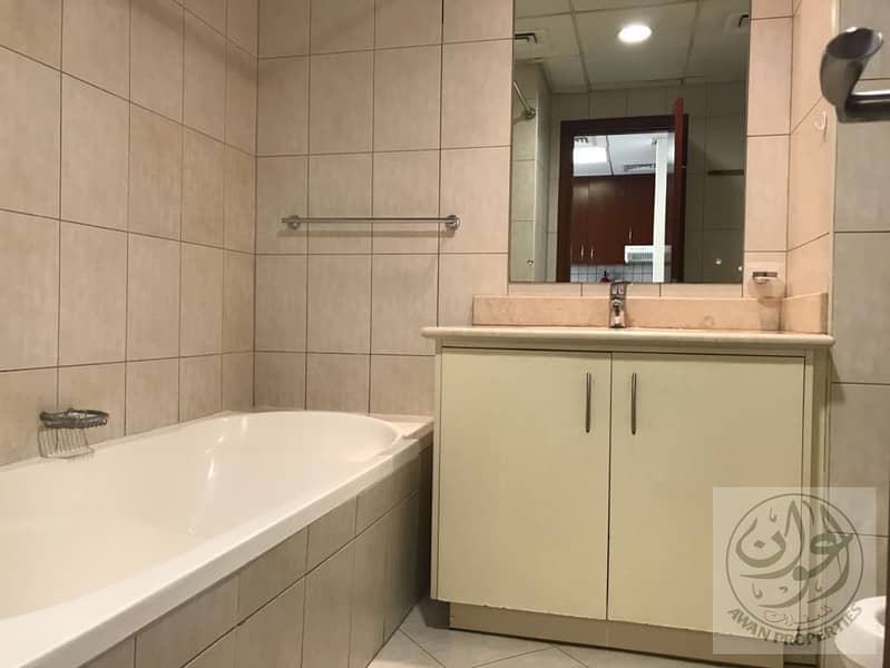 13 BATHROOM. jpeg