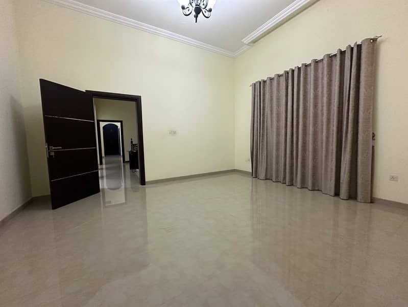 18 ground hall 2. jpeg