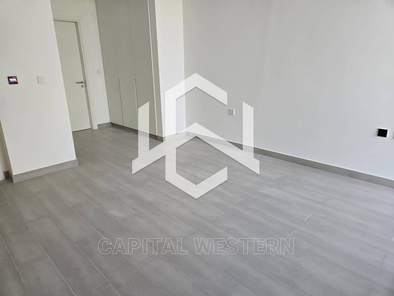 8 4BR+Majlis+Maid | Brand New | Kitchen-furnished