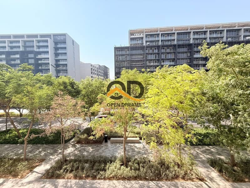 7 b5ebe7ac-02ca-4cc9-8a3b-62c0e6f81ec4. jpg