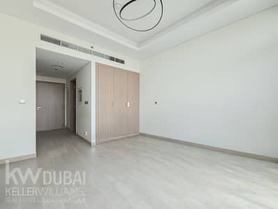 Studio for Rent in Dubai Healthcare City Phase 2, Dubai - 20260825_115838_1. jpg Studio for Rent in Dubai Healthcare City Phase 2, Dubai - 20260825_115838_1. jpg