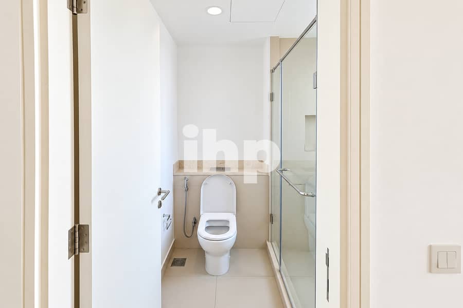 26 dd1553aa-461c-46ad-bd62-e74ee23eebc9. jpg