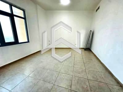 2 Bedroom Flat for Rent in Dubai Silicon Oasis (DSO), Dubai - Spacious 2BR | 2 Parking Spaces | Palace Tower 2