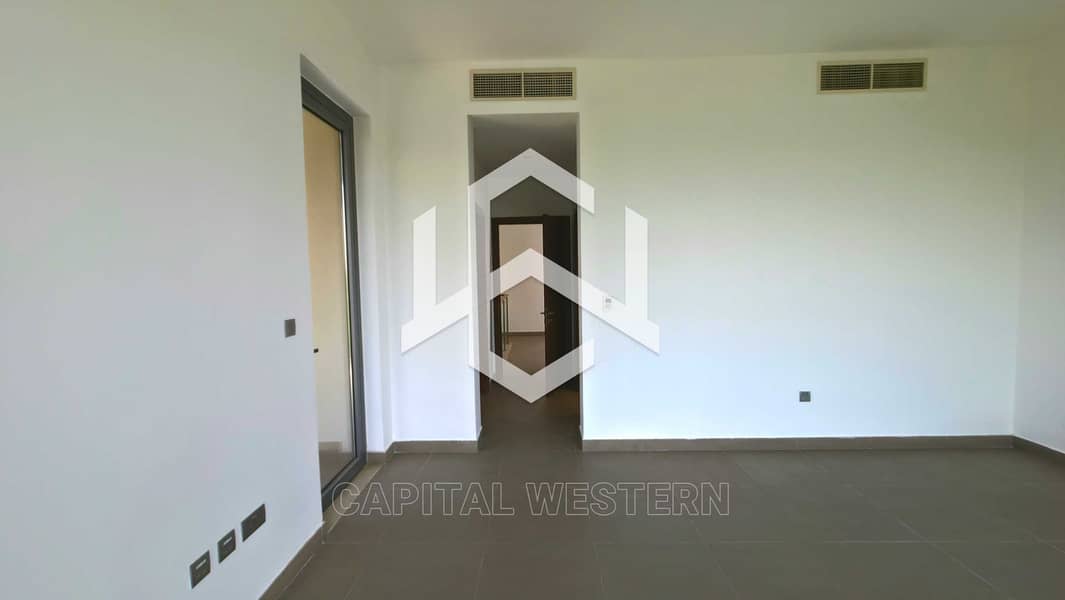 16 Unfurnished | Ready to Move | Good Location