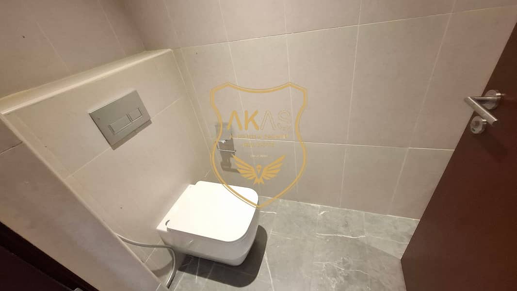8 424220. jpg