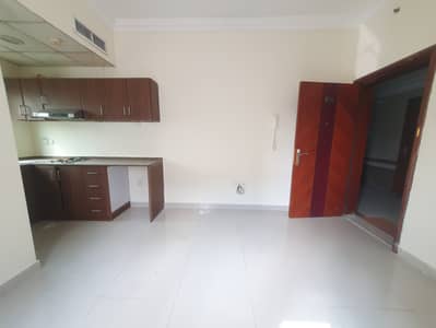 Studio for Rent in Muwaileh Commercial, Sharjah - 20250119_113744. jpg Studio for Rent in Muwaileh Commercial, Sharjah - 20250119_113744. jpg