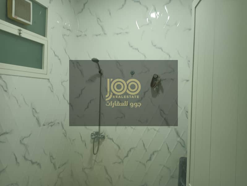 3 10056. jpg
