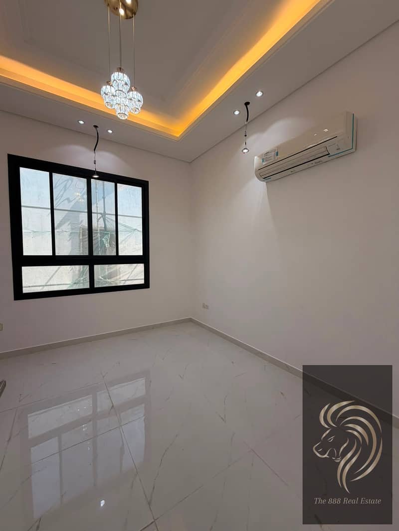 5 c71bc069-d172-4345-a296-c98afedaa136. jpg