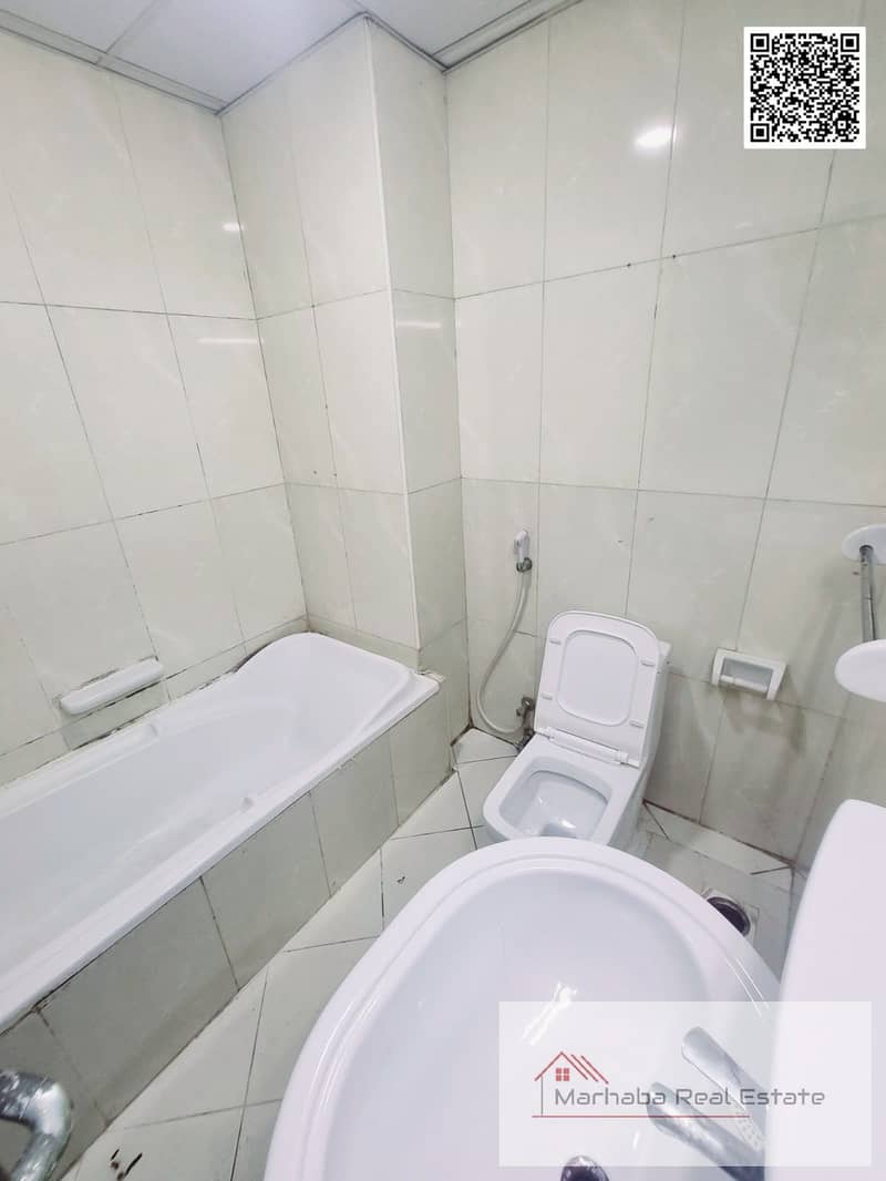 6 7dd25ce9-6c61-41da-9ac9-8e92eccc9642. jpg