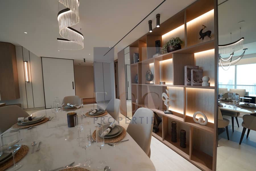 6 Dining 1. jpg