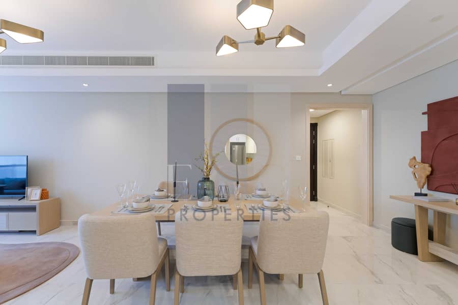10 Leaf Tower-3BR-Primary-15. JPG