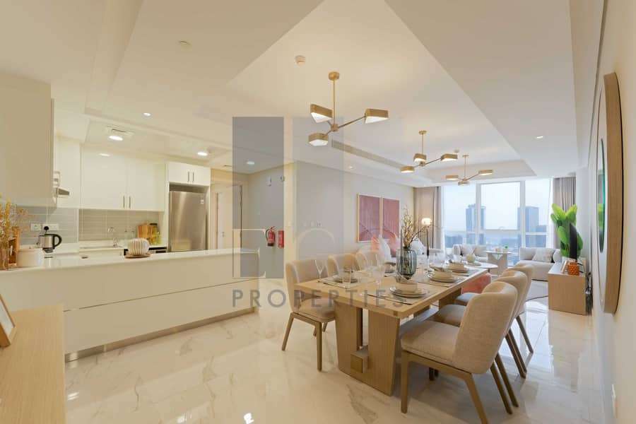 12 Leaf Tower-3BR-Primary-17. JPG